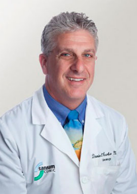 Photo of Dr. Daniel Curhan