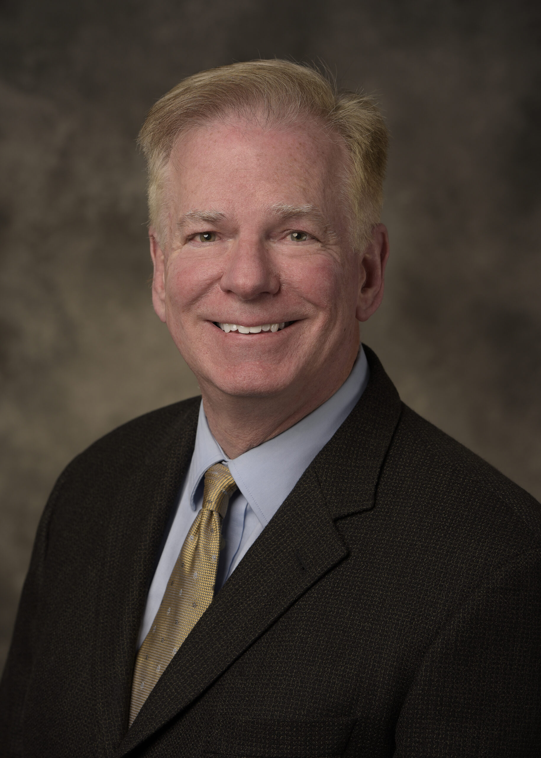 Photo of Dr. Stanley Swierzewski