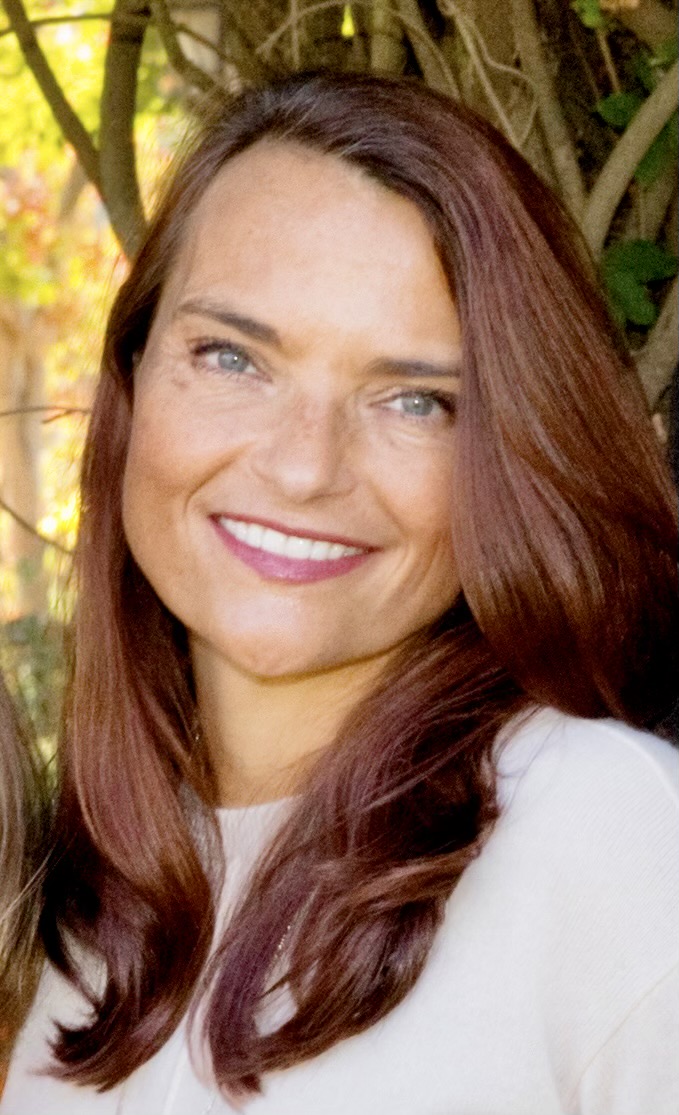 Photo of Dr. Julie Chacko