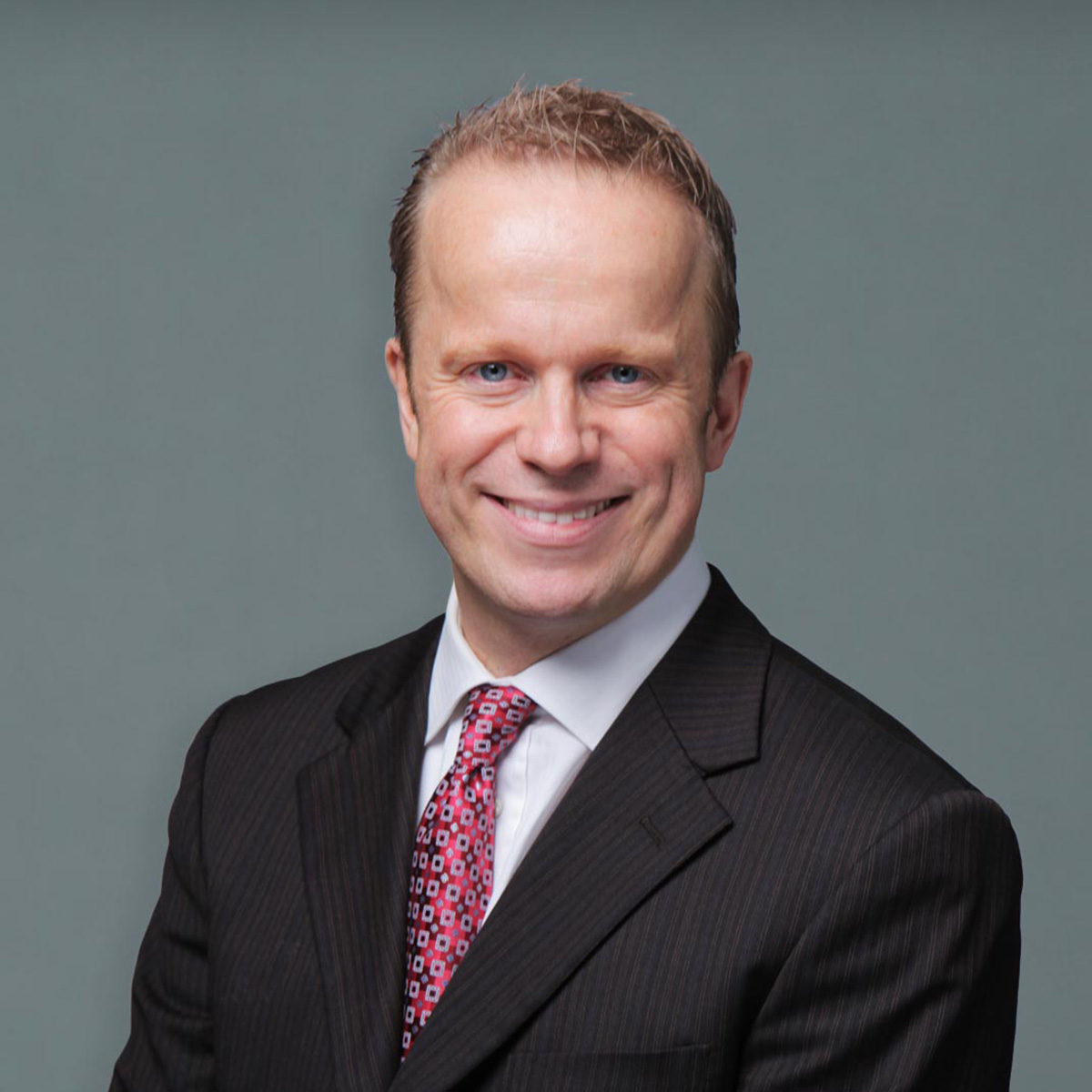 Photo of Dr. Christopher Kelly