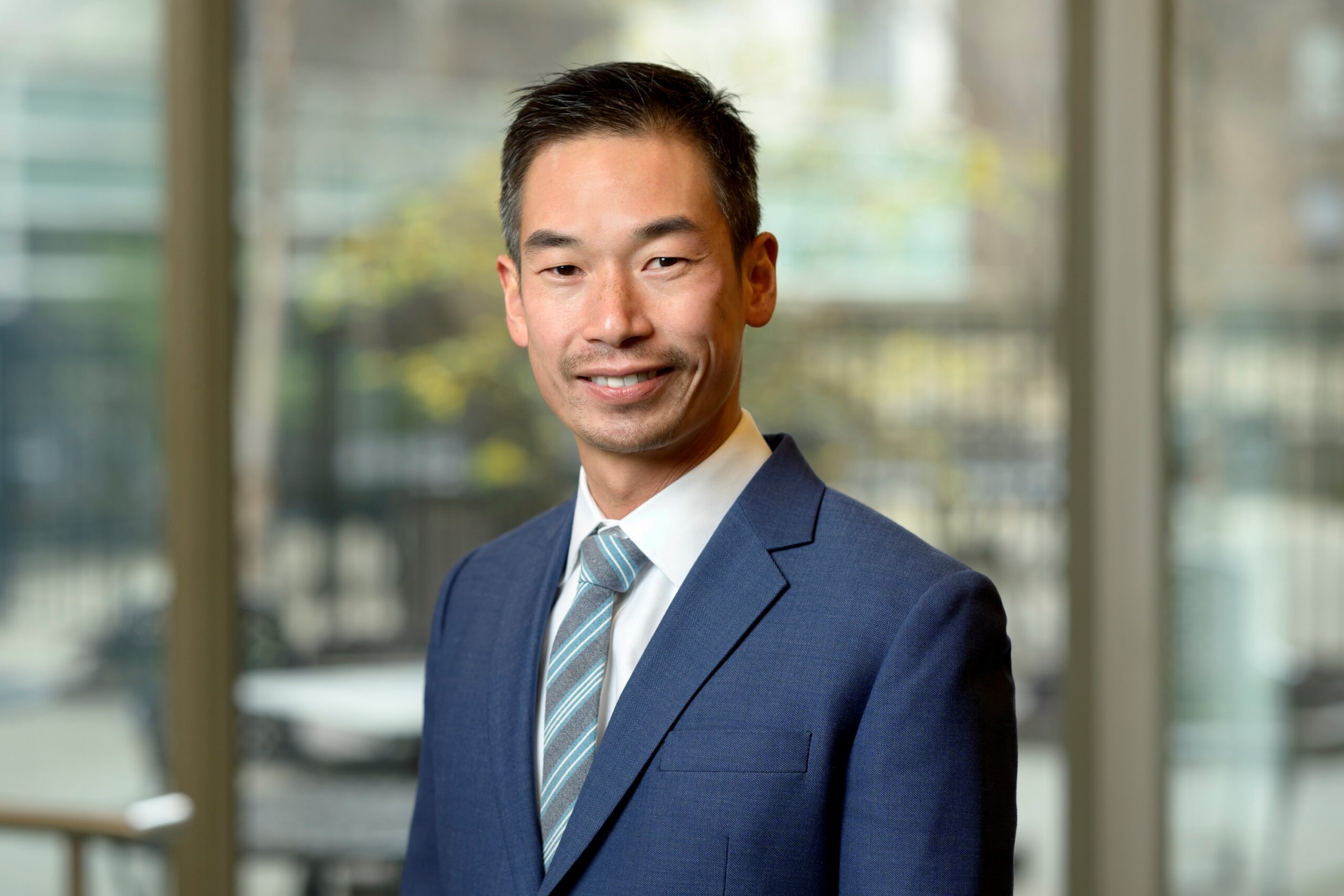 Photo of Dr. Felix Cheung