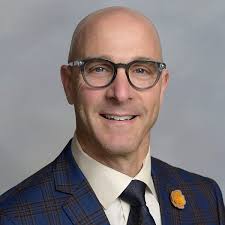 Photo of Dr. Brian Rosenthal