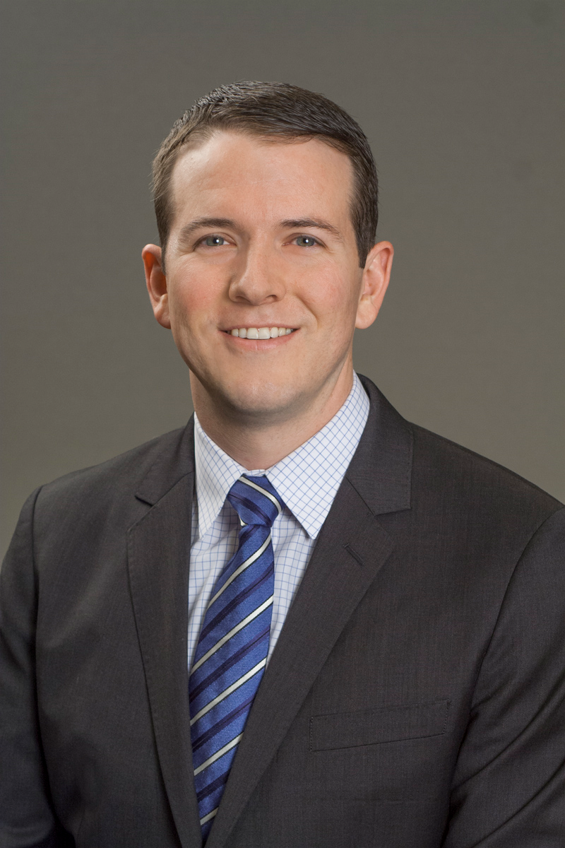 Photo of Dr. Andrew Flum