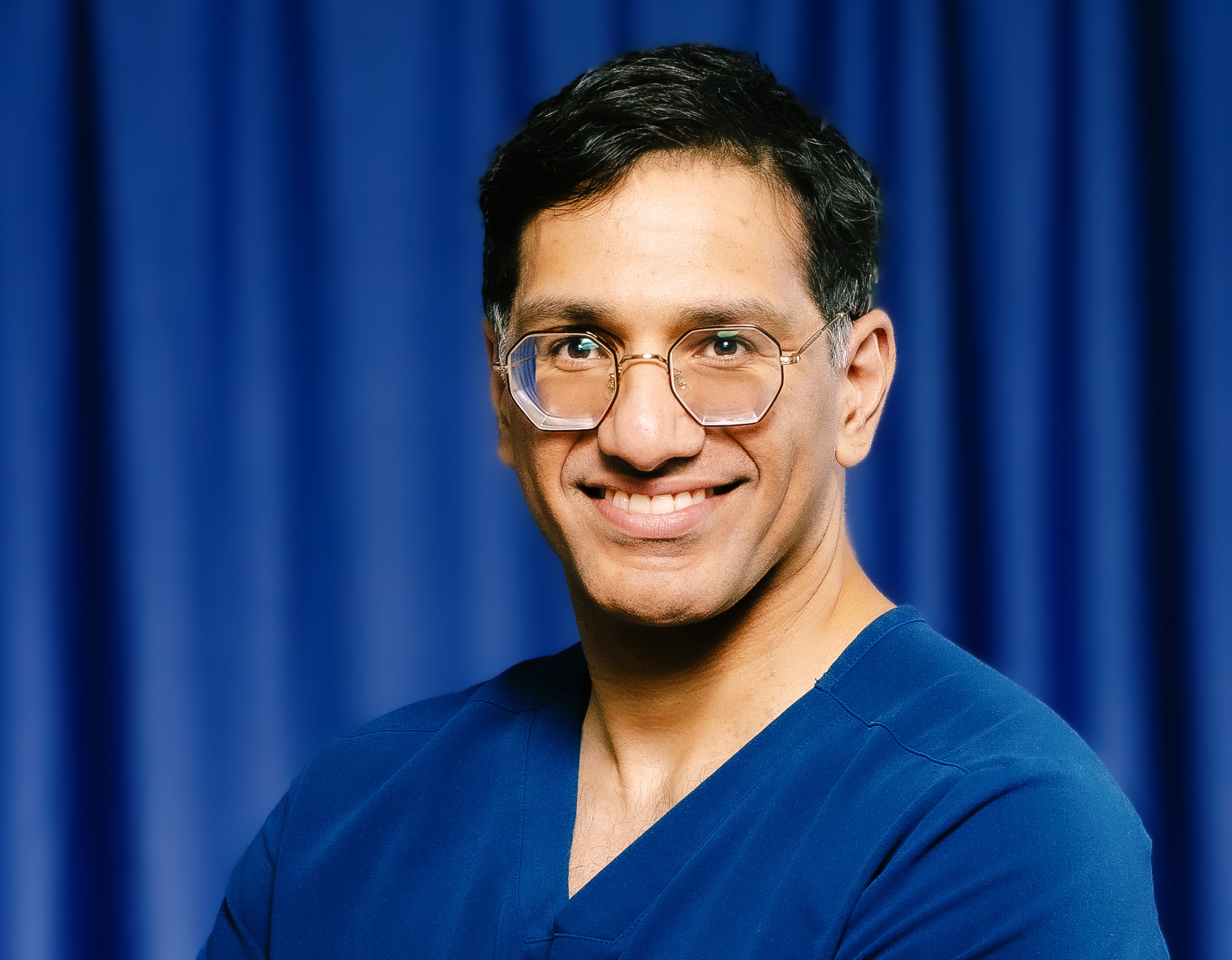 Photo of Dr. Ravi Kacker