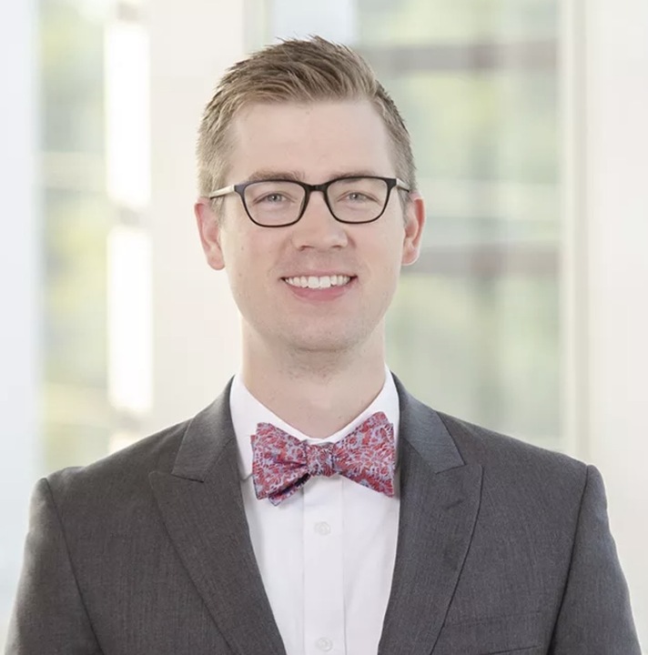 Photo of Dr. Andrew Christiansen