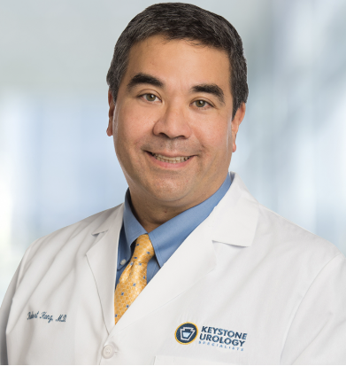 Photo of Dr. Robert Hong