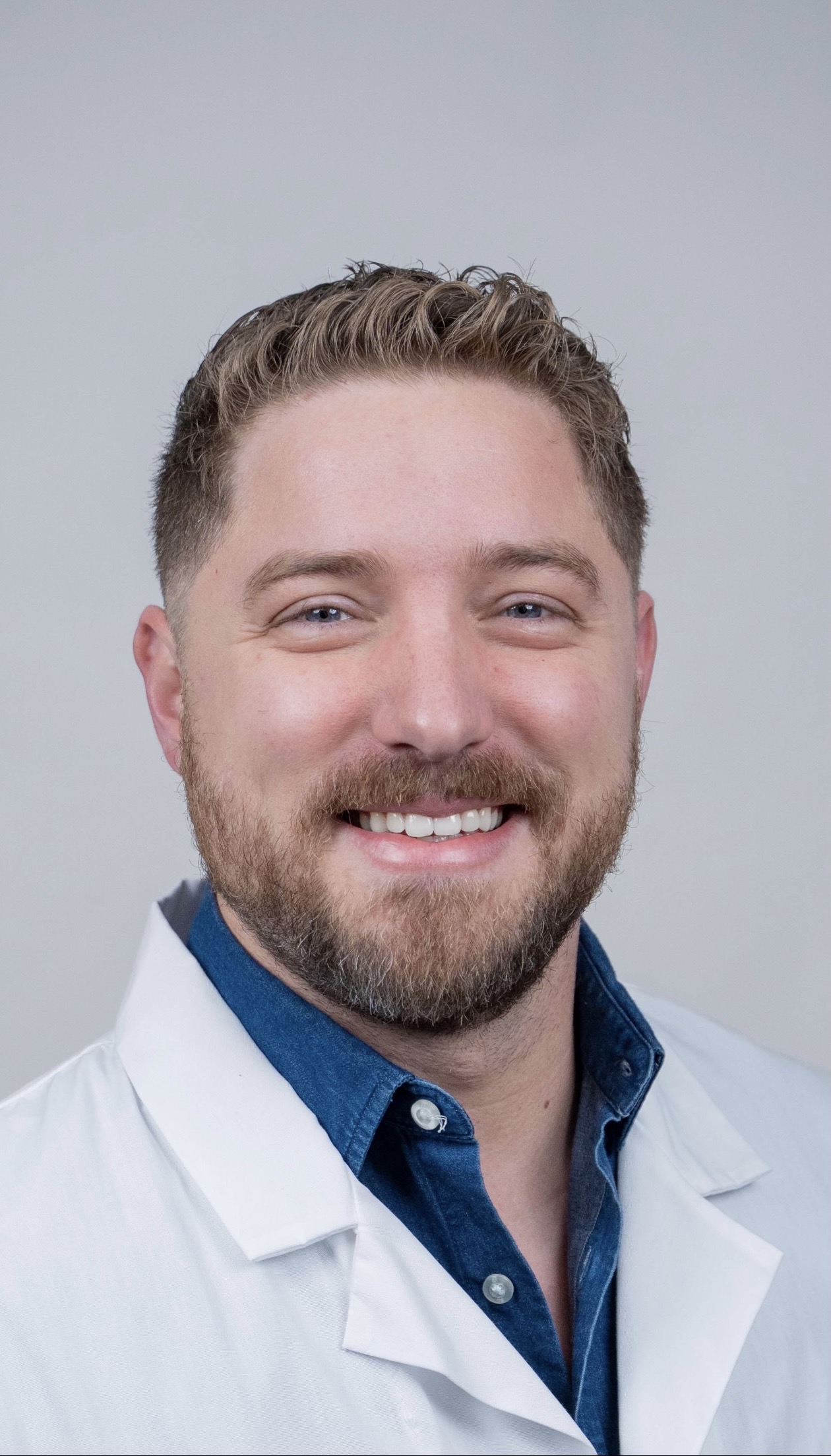 Photo of Dr. Austin Krishingner