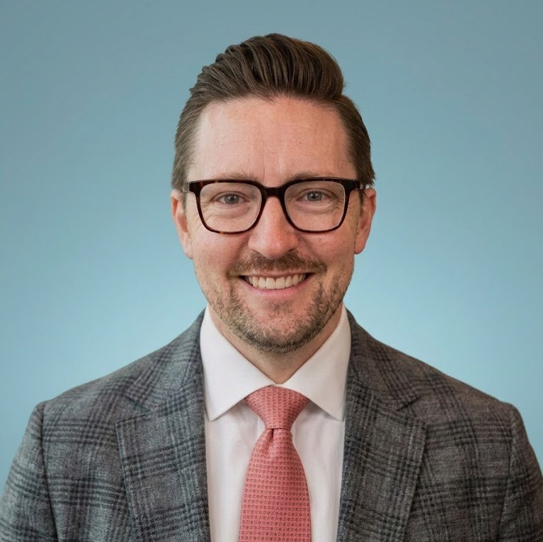 Photo of Dr. Alex Glaser
